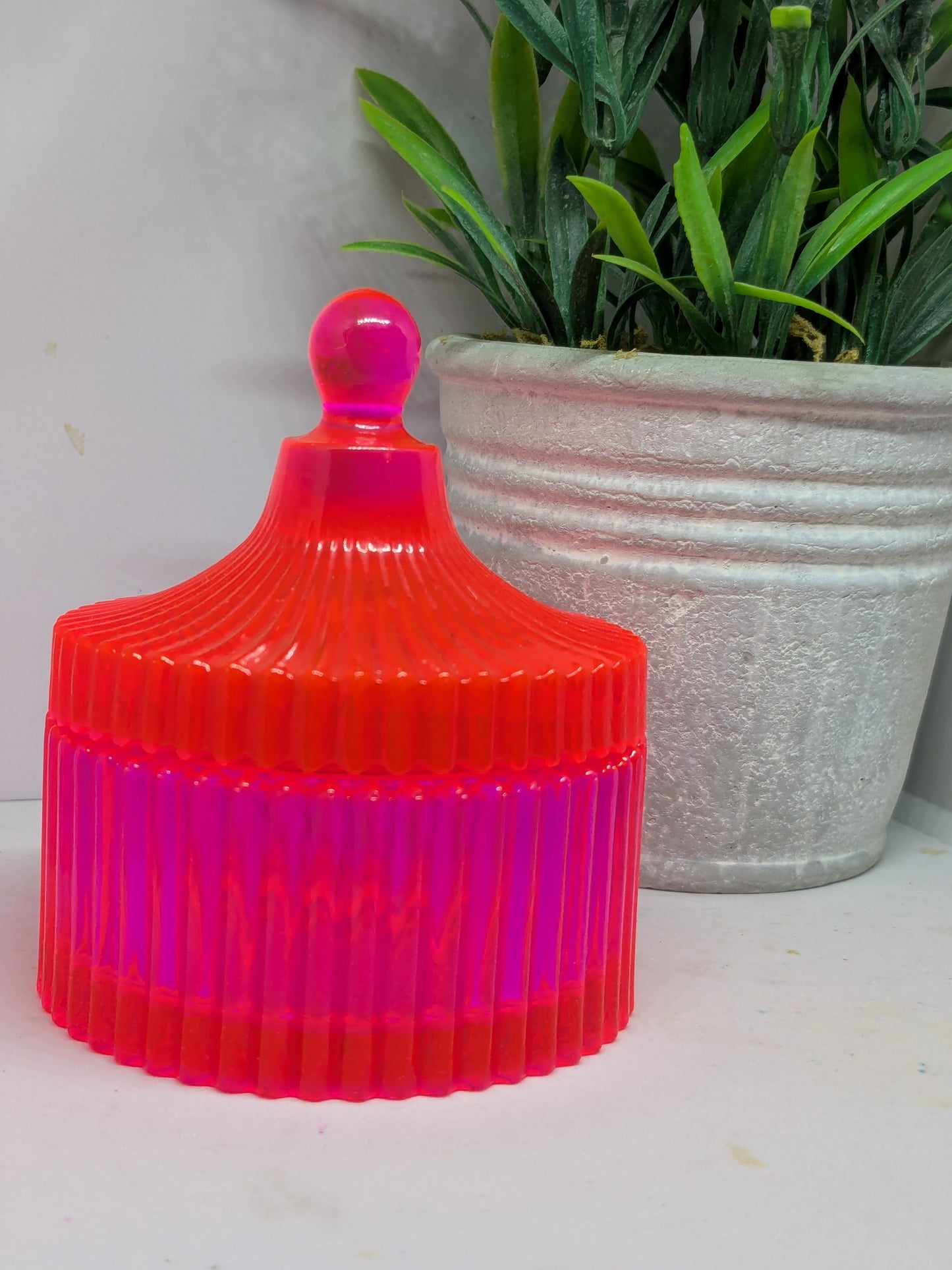 Trinket jar