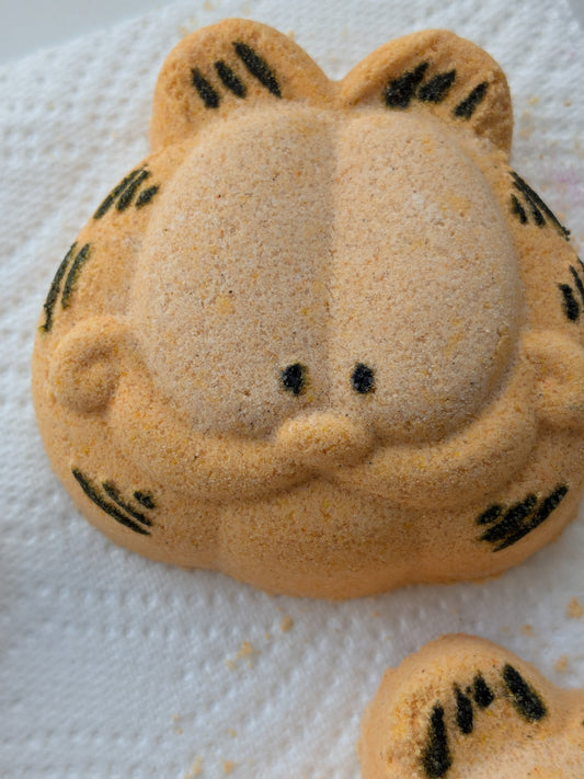 Greedy Cat Bath bomb