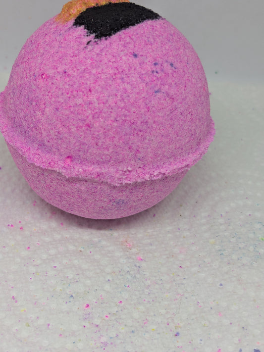 Strawberry Bon Bath bomb