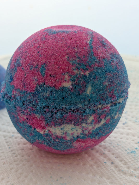 Bubble Gum Bath bomb