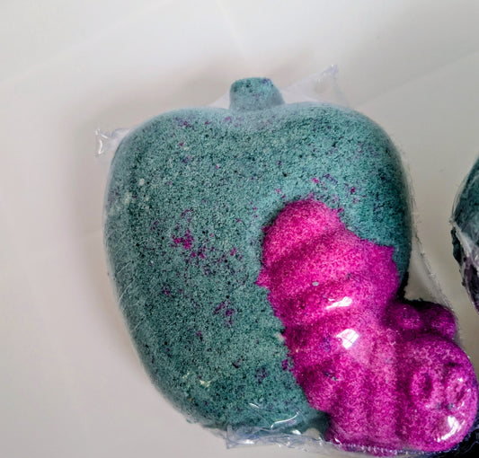 MR c Bath bomb